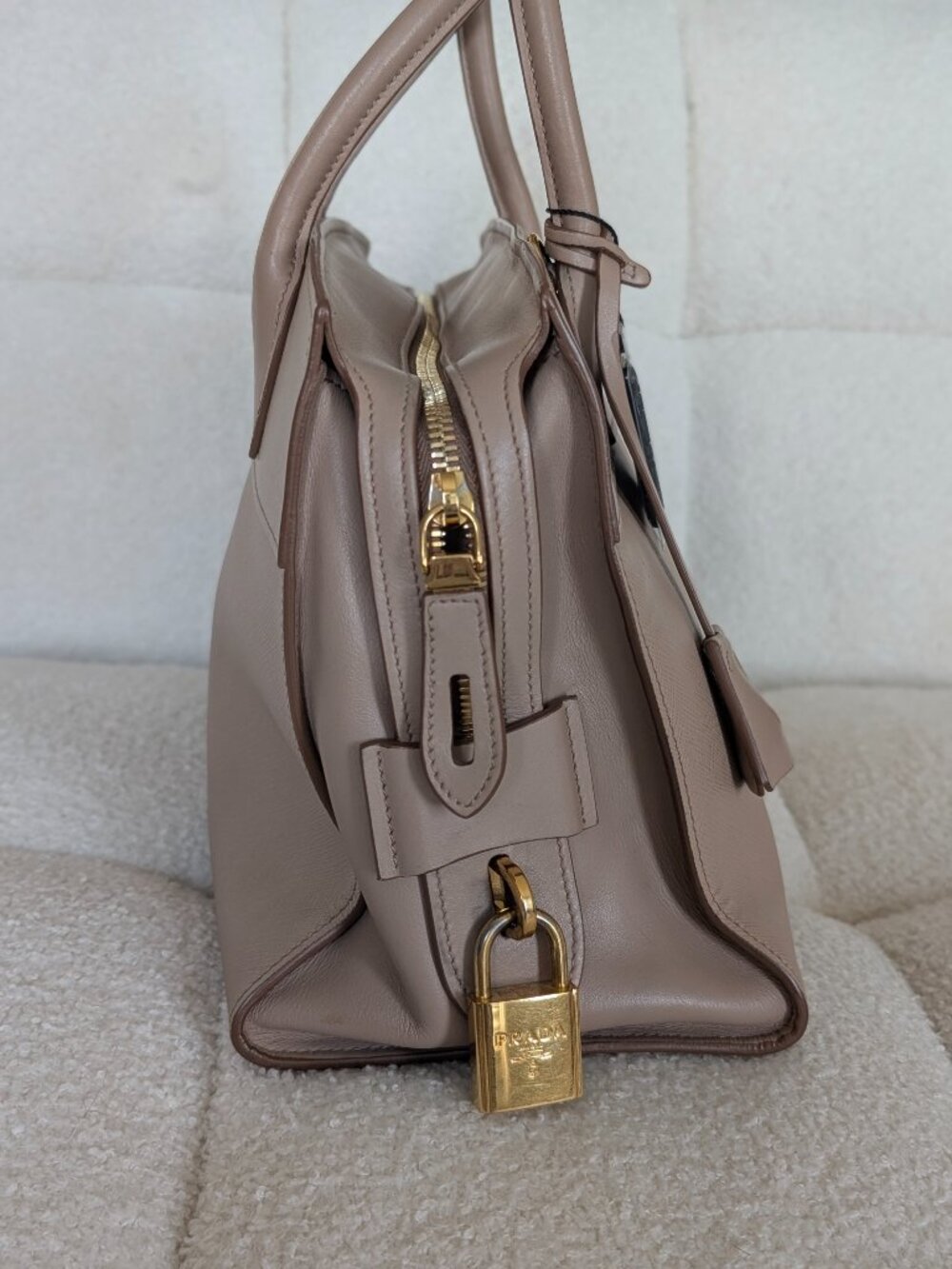 Prada Saffiano Tote - Picture 9 of 16